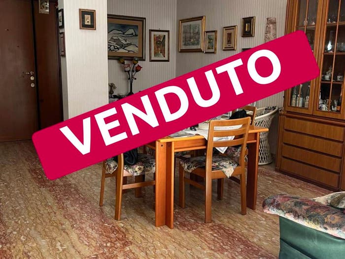 Appartamento trilocale in vendita in Via dei Monti di Creta, Baldo degli Ubaldi, Roma