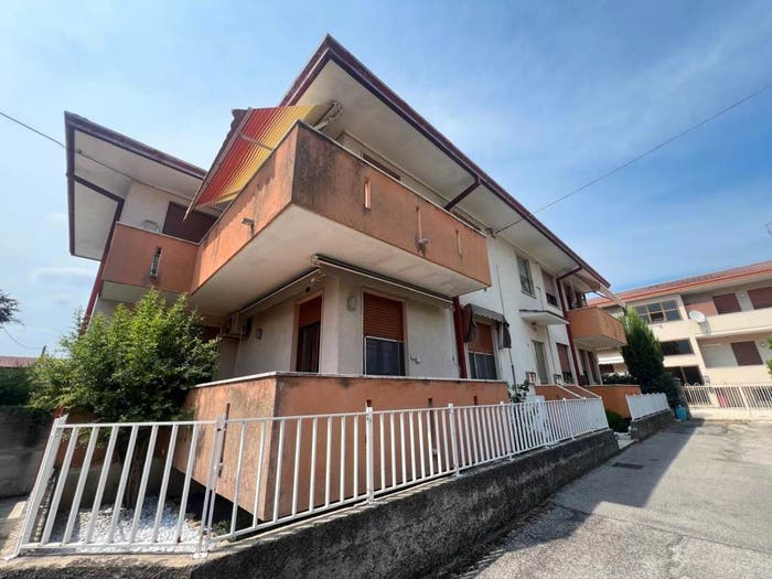 Appartamento trilocale in vendita in Via Fiume, Centro, Arzignano