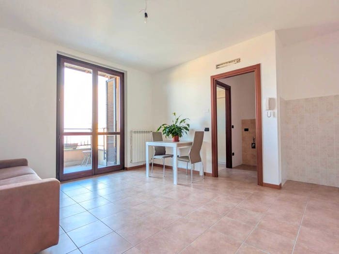Appartamento monolocale in vendita in Via Leonardo da Vinci, Centro, Travacò Siccomario