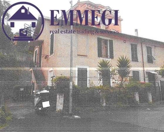 Appartamento quadrilocale in vendita in Via Don Minzoni, Oneglia, Imperia
