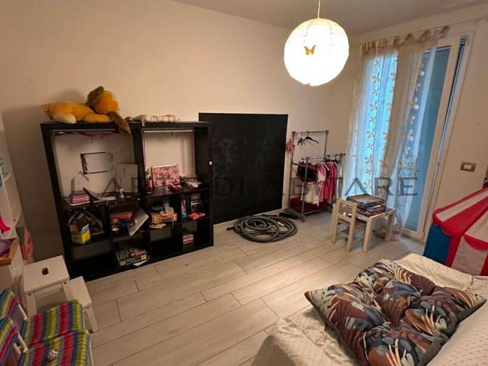 Appartamento quadrilocale in vendita in Via Novembre, Centro, San Mauro Pascoli