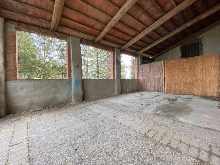 Casa quadrilocale in vendita in Lastra a Signa
