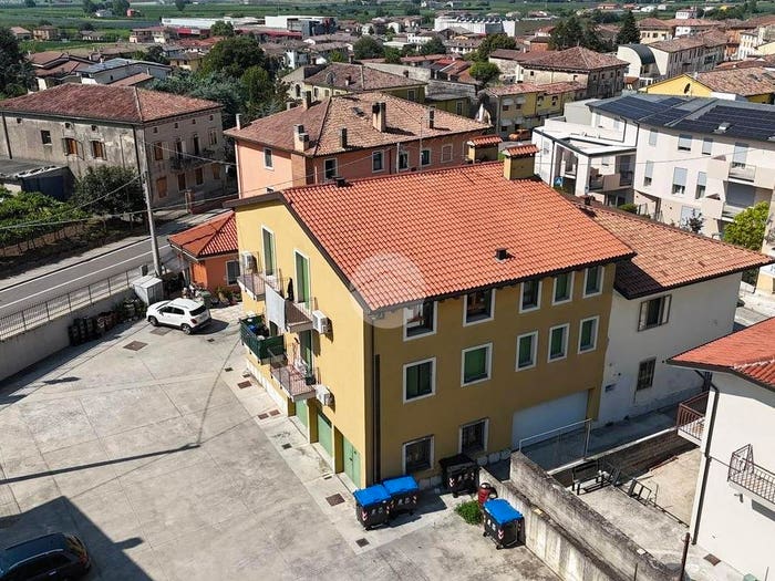 Casa trilocale in vendita in Via Alberone, Centro, Caldiero