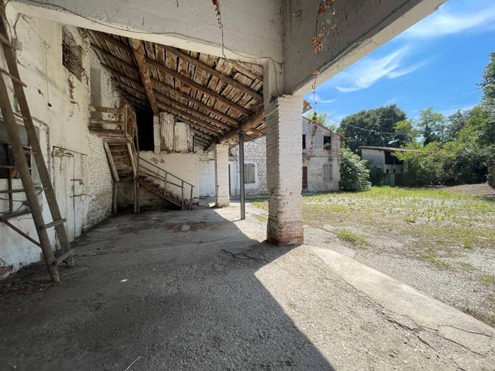 Casa con 6 locali in vendita in Via Cà Dolfin, Centro, Bassano del Grappa