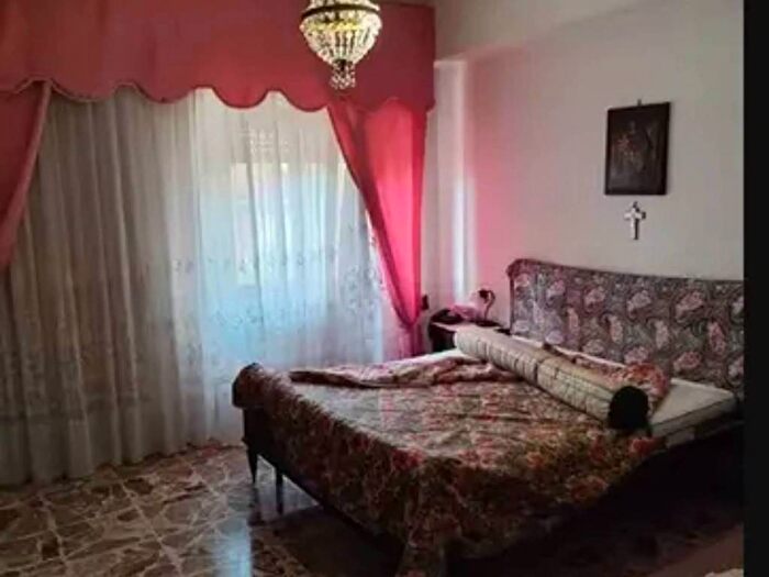 Appartamento con 6 locali in vendita in Via Eremo, Tremulini Eremo, Reggio Calabria
