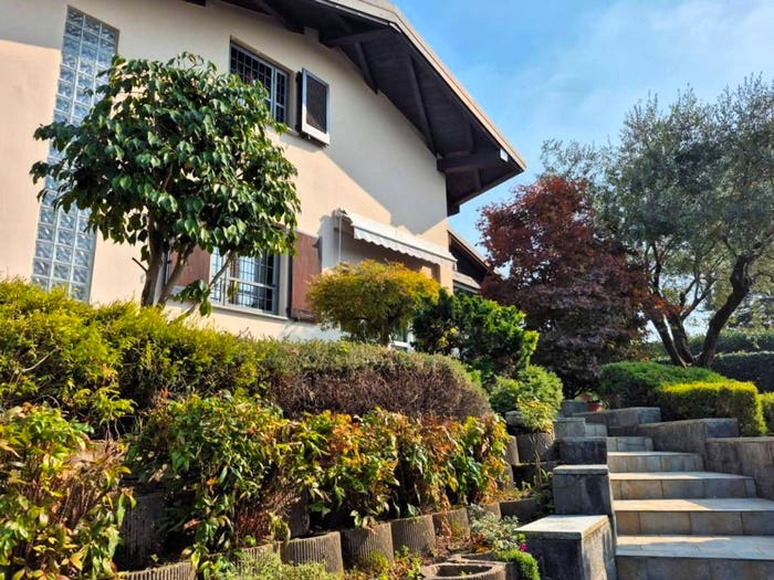 Casa con 5 locali in vendita in Alessandro Volta, Carugo