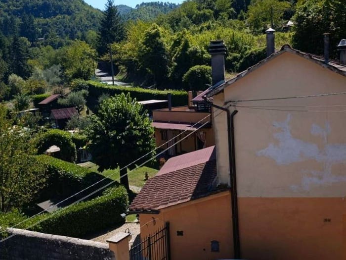Appartamento con 5 locali in vendita in Via Gavazzoli, Vernio