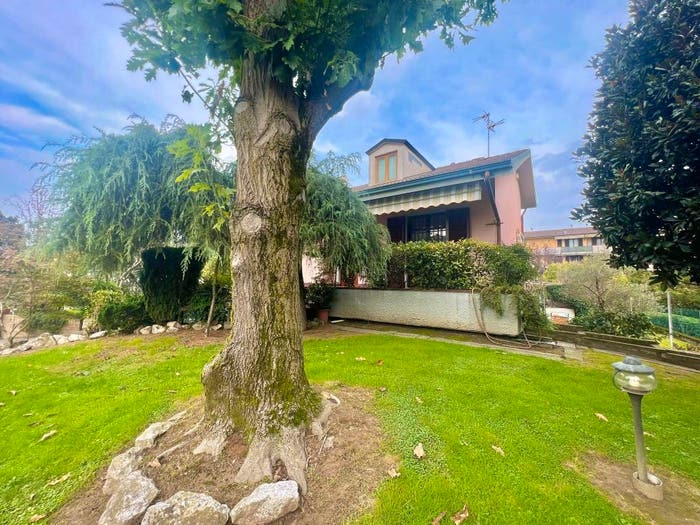 Casa con 5 locali in vendita in Via Giuseppe Parini, Muzza Sant'Angelo, Cornegliano Laudense
