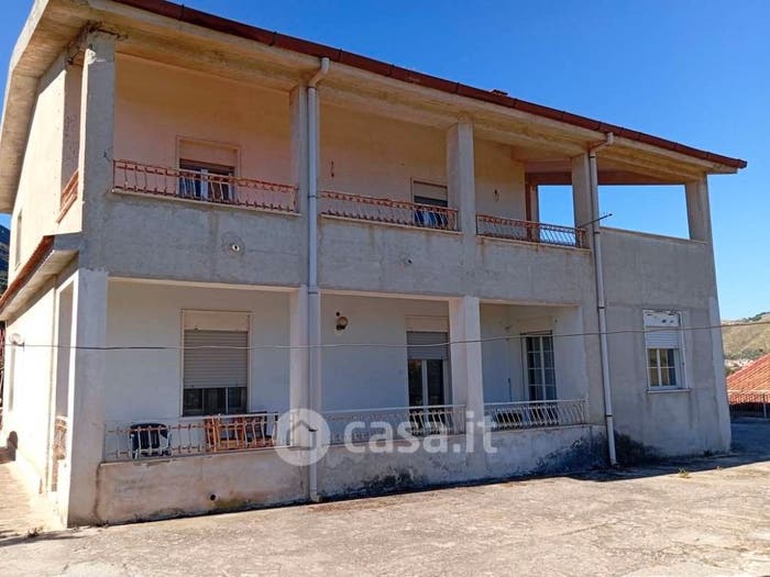 Appartamento con 5 locali in vendita in Via Giuseppina Turrisi Colonna, Giacalone, Monreale