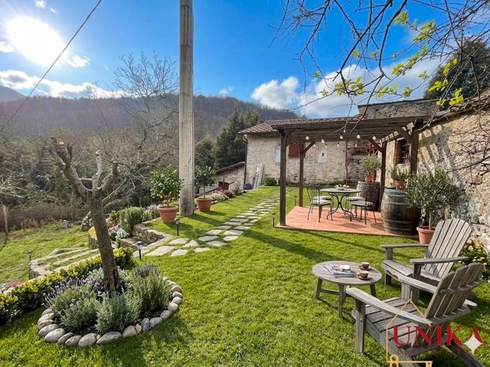 Casa bilocale in vendita in Stroncone