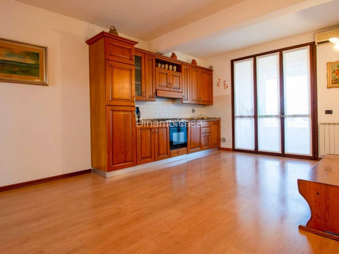 Appartamento quadrilocale in vendita in Via Genova, Fornacelle, Montemurlo