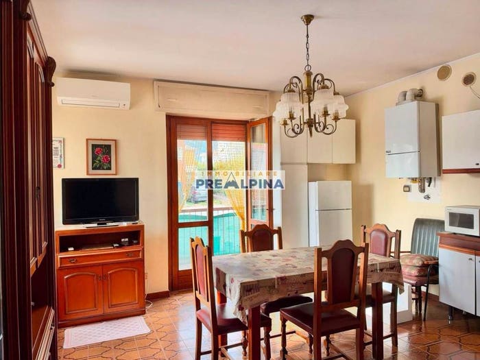Appartamento trilocale in vendita in VIA RAIMONDO RUGGERI, Casnigo