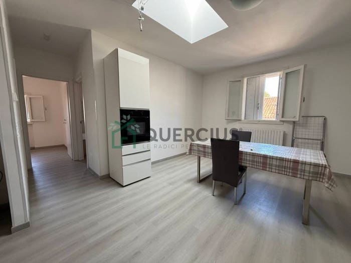 Appartamento bilocale in vendita in Via Carlo Ridolfi, Centro, Lonigo