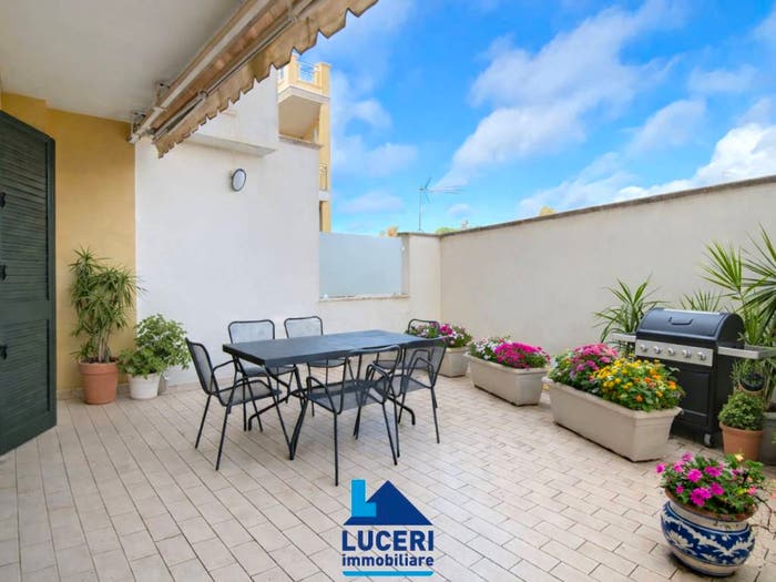 Appartamento trilocale in vendita in Via Antonio Rosmini, Lungomare Lido San Giovanni, Gallipoli