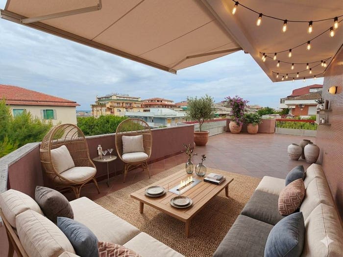 Casa con 6 locali in vendita in Lungomare Strada Parco, Pescara