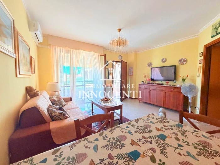 Appartamento con 5 locali in vendita in Via Antonio Meucci, Centro, Massa