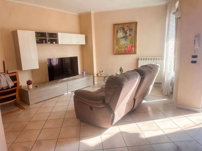 Appartamento quadrilocale in vendita in Via Sebina, Provaglio d'Iseo