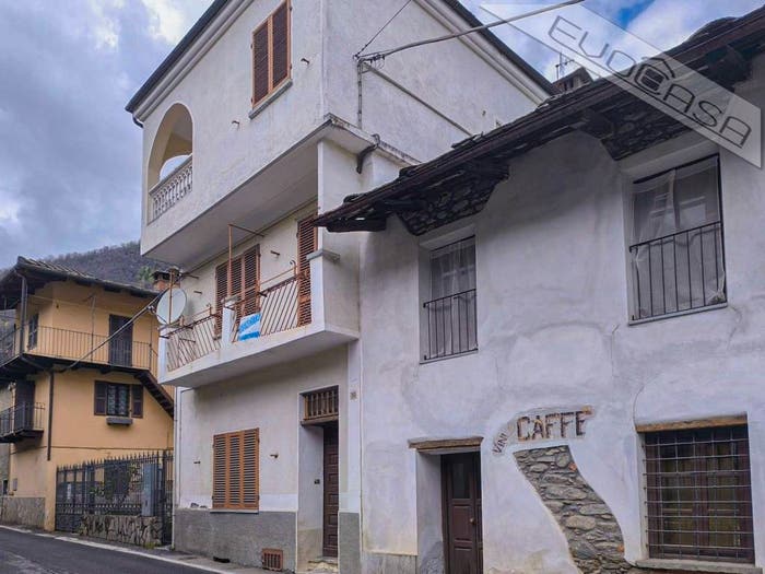 Appartamento bilocale in vendita in Via Maestra, Centro, Bobbio Pellice