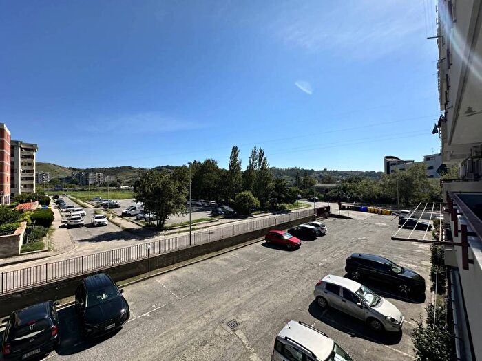 Appartamento quadrilocale in vendita in Via Brigata Catanzaro, Fortuna Corvo, Catanzaro
