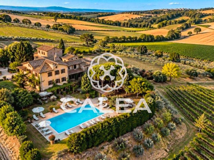 Casa con 6 locali in vendita in Località Cetine Vecchie, Torrita di Siena