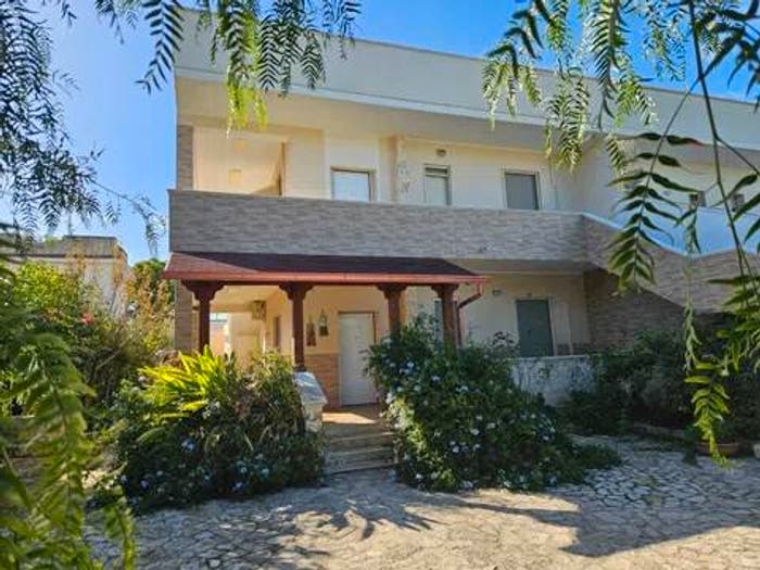 Casa con 6 locali in vendita in Via Del Fattizzone, Monti D'Arena Bosco Caggione, Pulsano