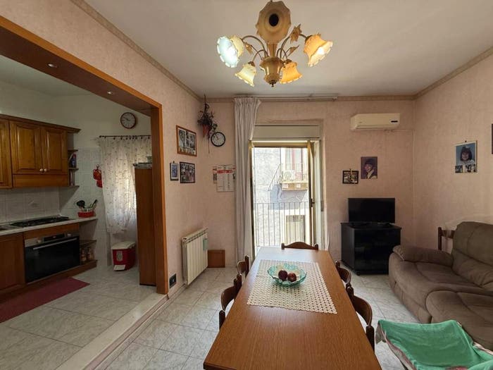 Appartamento quadrilocale in vendita in Via Penninello, Centro Storico, Catania
