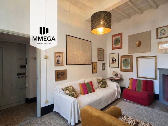 Appartamento trilocale in vendita in Borgo Tegolaio, Santo Spirito, Firenze