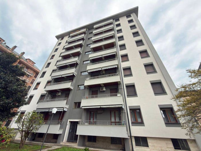 Appartamento bilocale in vendita in Via degli Abeti, Melegnano