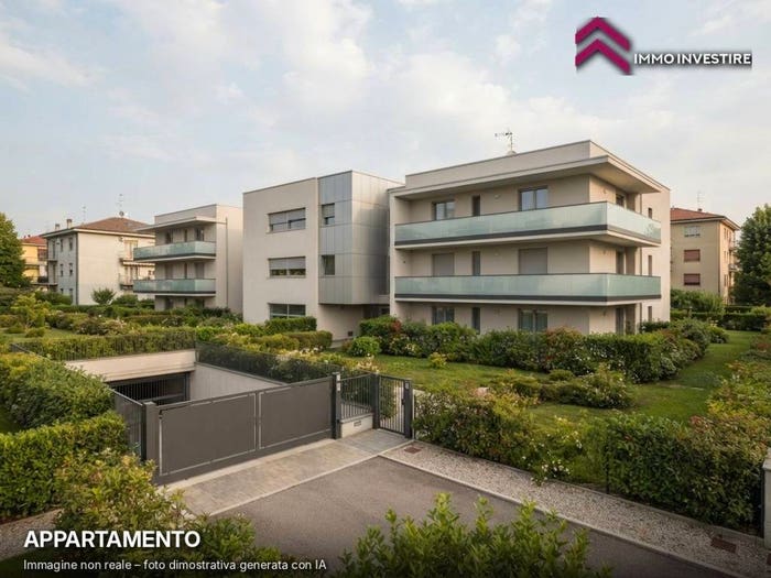 Appartamento con 5 locali in vendita in Via Cristoforo Colombo, Sovicille