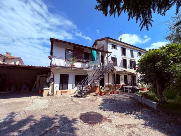 Casa quadrilocale in vendita in Via M Giorgi, Vicomune, Cigognola