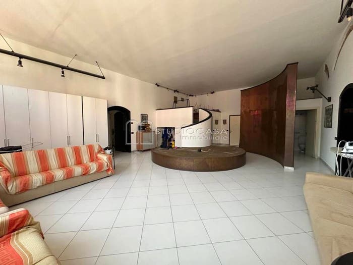 Appartamento con 6 locali in vendita in Via Simone Sancasciani, San Martino, Pisa