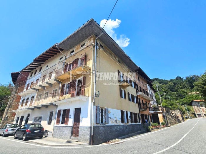 Casa con 6 locali in vendita in Via Mondalforno Inferiore, Mondalforno, Mezzana Mortigliengo
