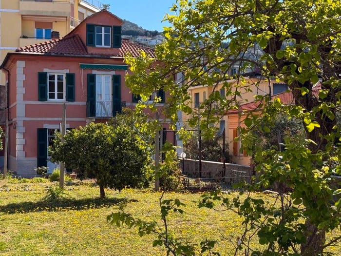 Casa con 6 locali in vendita in Lerici Paese, Lerici