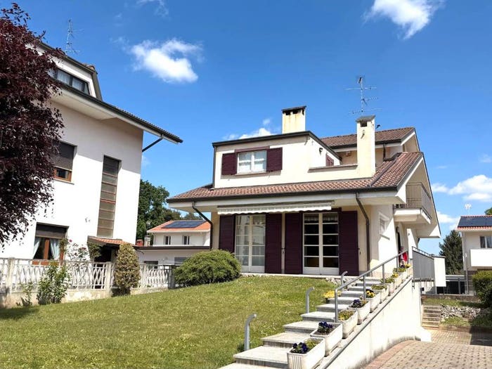Casa quadrilocale in vendita in Via Armando Diaz, Centro, Cogliate