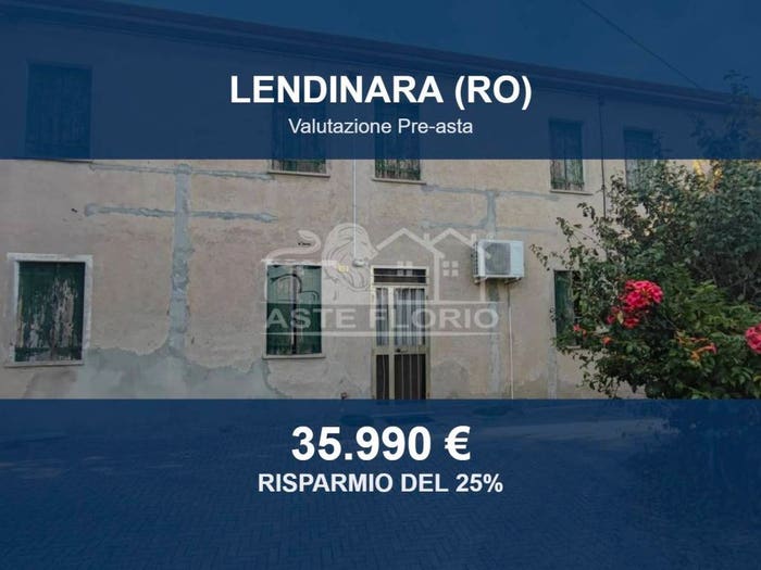 Casa con 6 locali in vendita in Via Arzaron, Centro, Lendinara