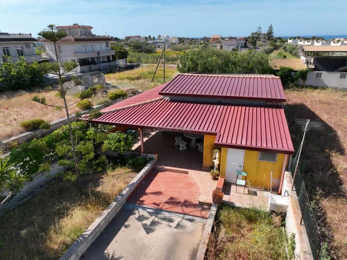Casa quadrilocale in vendita in Santa Maria Del Focallo, Ispica