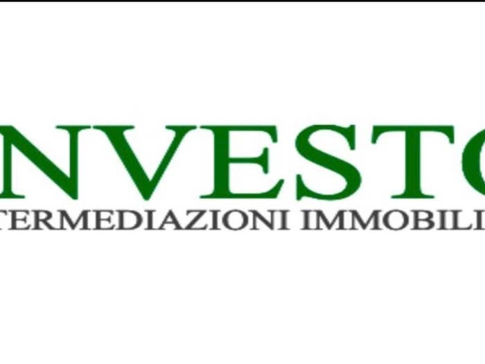 Casa con 6 locali in vendita in Borgo Piave Corso Europa Zona Ferrero, Alba