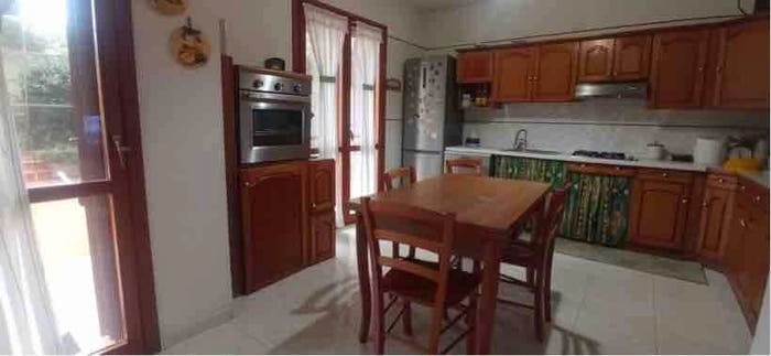 Casa con 5 locali in vendita in Strada Privata Campus, Faro Superiore Sperone, Messina
