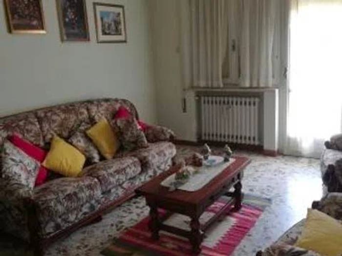 Appartamento quadrilocale in vendita in Centro, Ostra Vetere