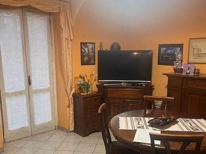 Appartamento con 6 locali in vendita in Via Fossano, Centro Storico, Cuneo