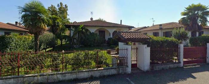 Casa con 6 locali in vendita in Via Pietro Nenni, Motta Visconti
