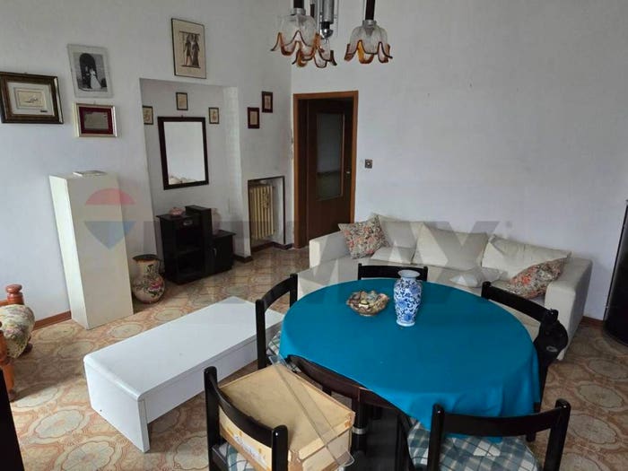 Casa con 6 locali in vendita in Piazza giugno, Sabbioncello San Vittore, Copparo