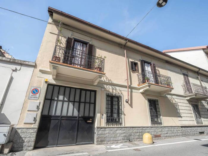Casa con 6 locali in vendita in Via Maroncelli, San Pietro, Moncalieri
