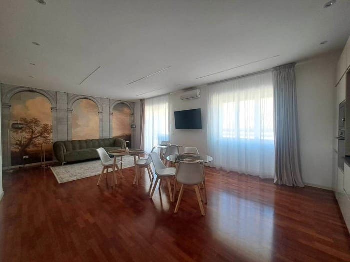 Appartamento con 5 locali in vendita in VIA ORTO DEL RE, Villa Bellini Santa Maria di Gesù, Catania