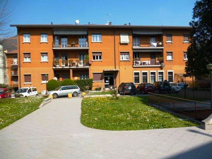 Appartamento con 5 locali in vendita in Via Giovanni XXIII, Centro, Nembro