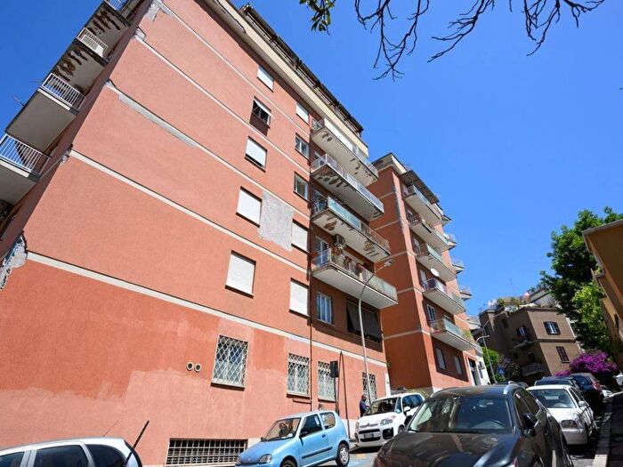 Appartamento trilocale in vendita in Via Giampaolo della Chiesa, Monteverde Vecchio, Roma