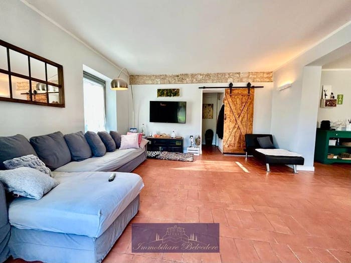 Casa con 6 locali in vendita in Le Corti, Rignano sull'Arno