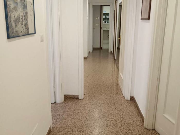 Appartamento con 5 locali in vendita in Via Luigi Zamboni, Centro Storico, Bologna