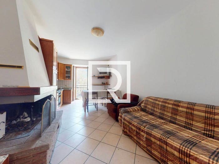 Casa quadrilocale in vendita in VIA BORGO PIANO, Portico Di Romagna, Portico e San Benedetto