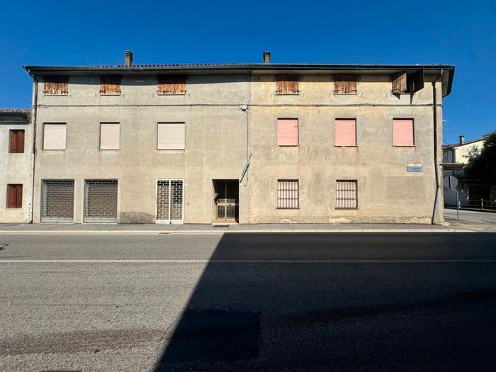 Casa con 6 locali in vendita in VIA MATTEOTTI, Poiana Maggiore, Pojana Maggiore
